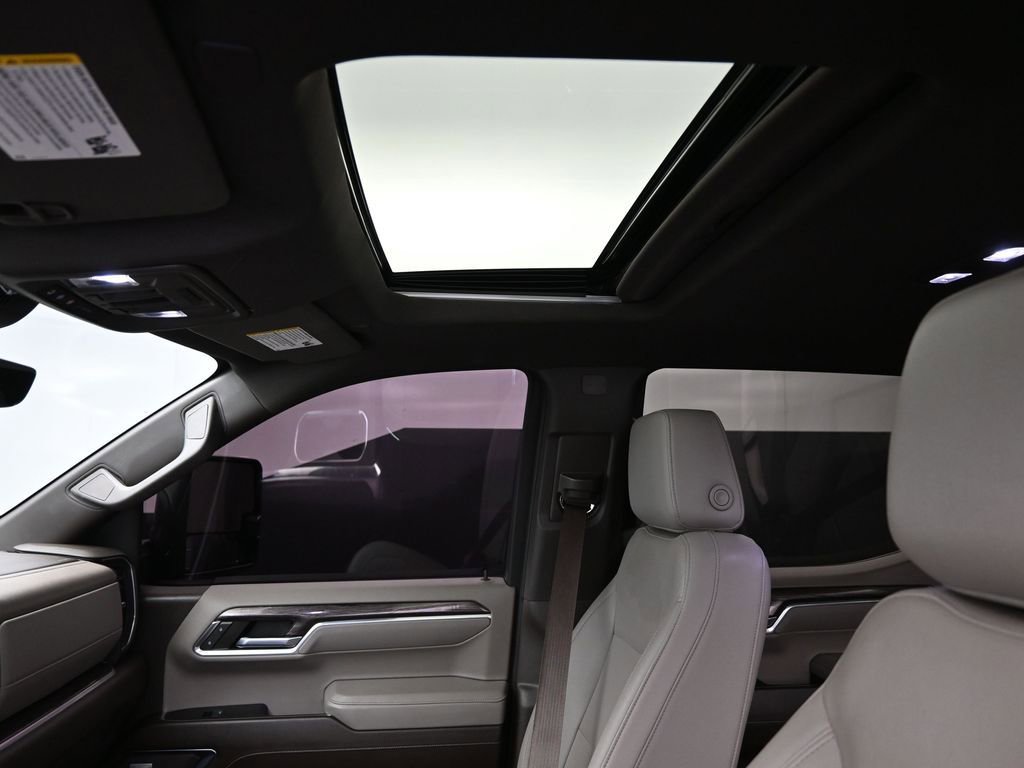 Used 2023 Chevrolet Silverado 1500 LTZ w/ LTZ Premium Package image 26