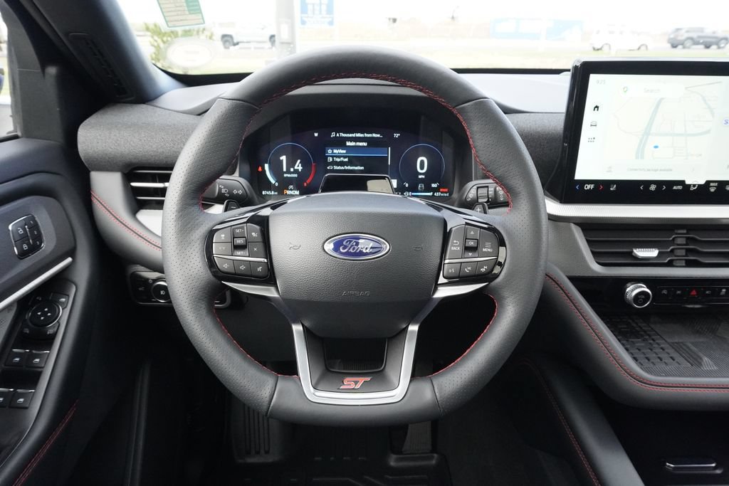 Used 2025 Ford Explorer ST w/ Sun And Sound Package AWD/4WD image 10