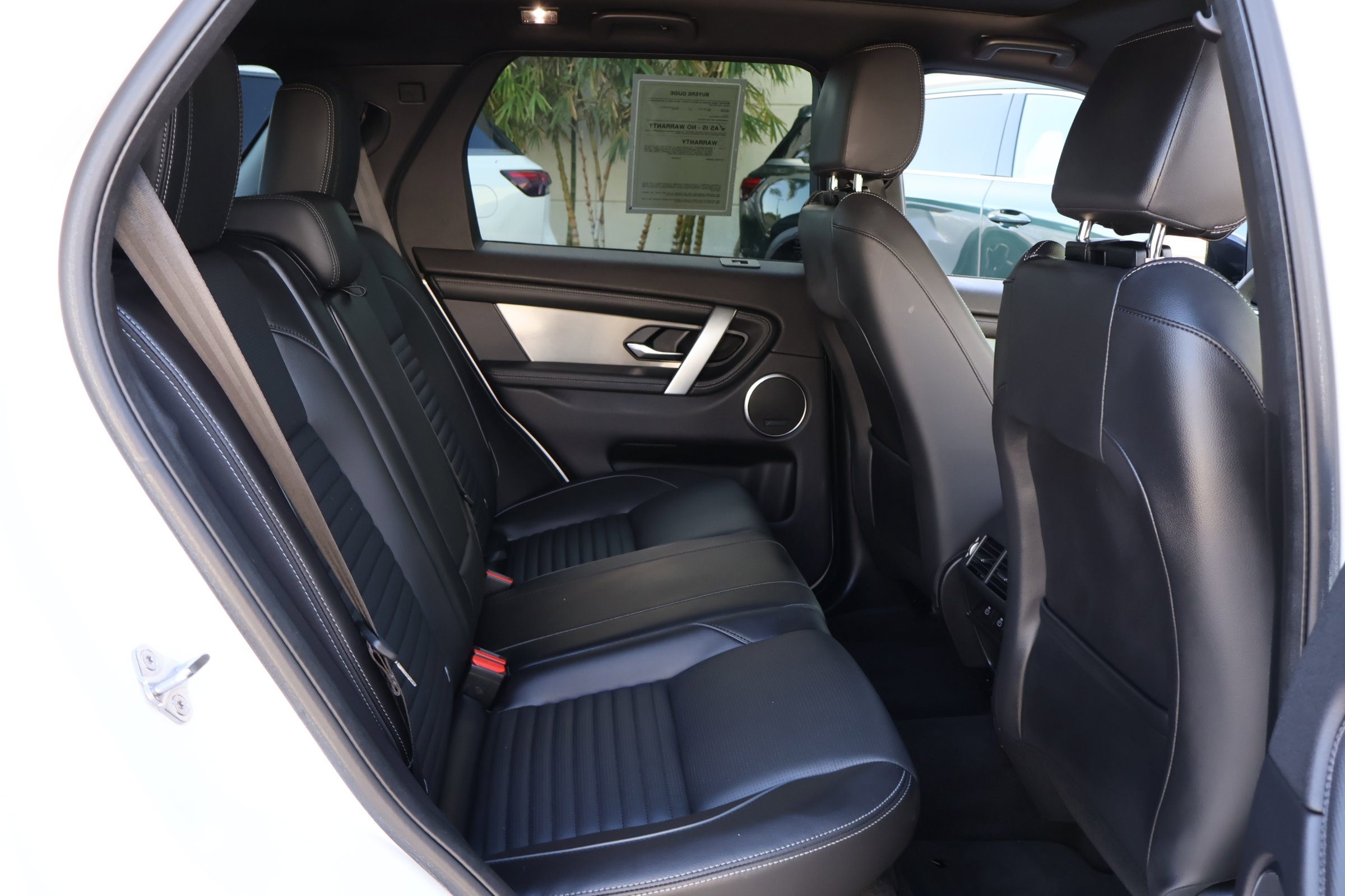 Used 2024 Land Rover Discovery Sport Dynamic SE image 20