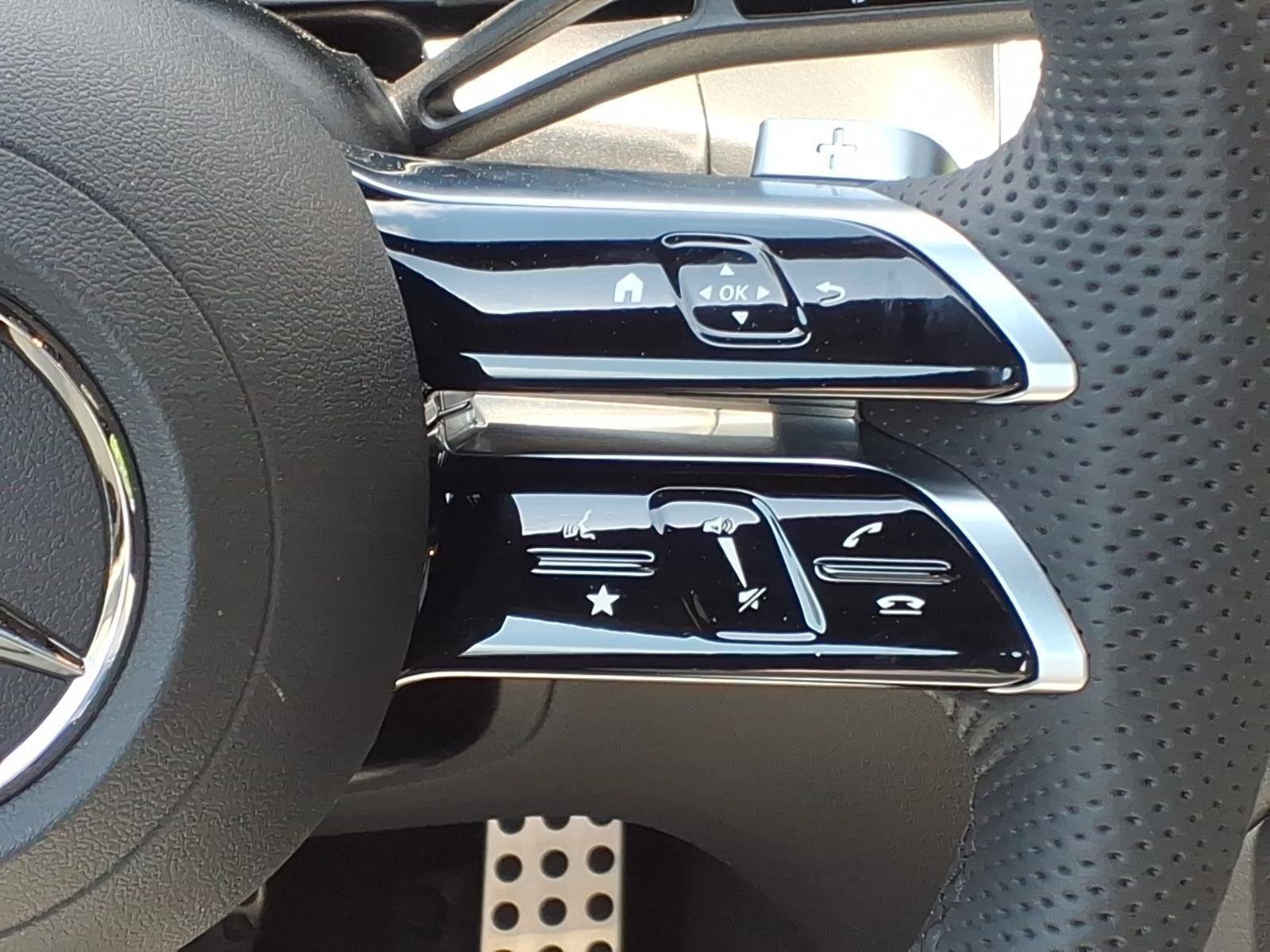 New 2026 Mercedes-Benz GLC 300 4MATIC image 21