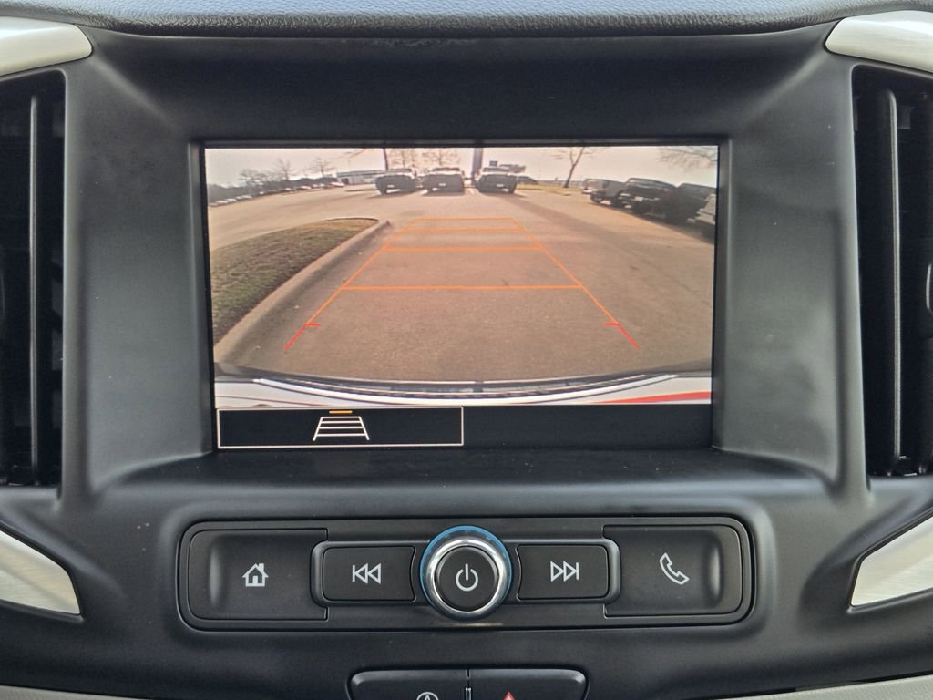 Used 2024 GMC Terrain SLE w/ Fleet Convenience Package image 16