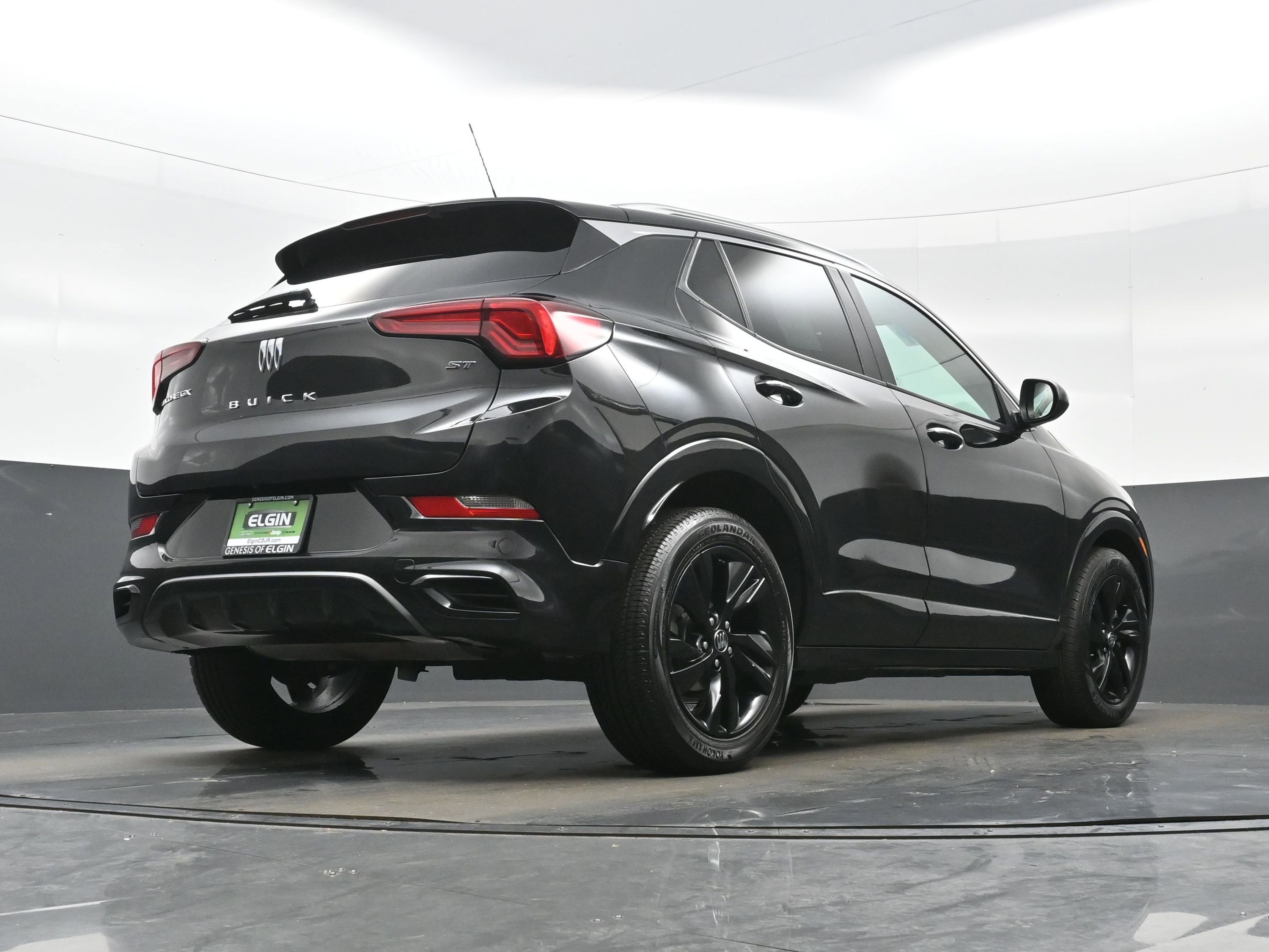 Used 2024 Buick Encore GX Sport Touring FWD image 29