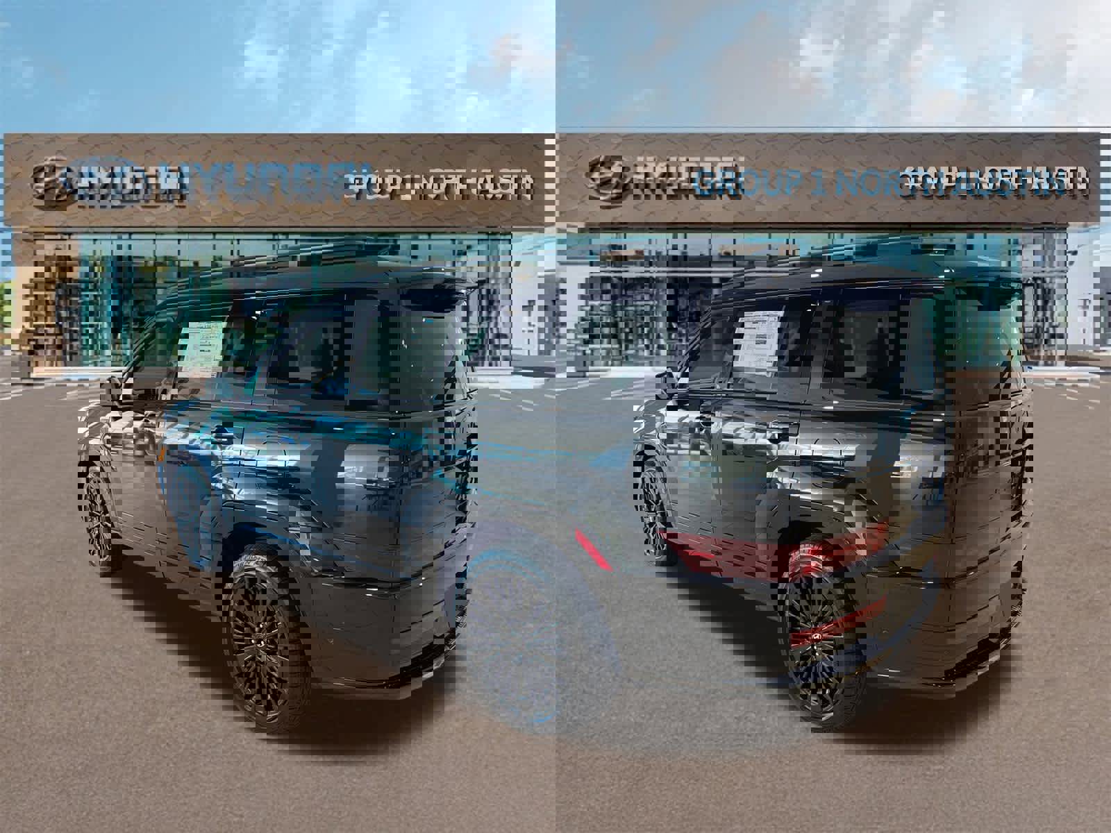 New 2025 Hyundai Santa Fe Calligraphy image 4