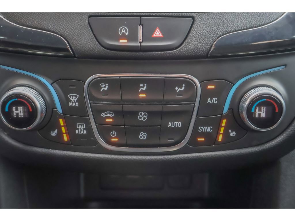 Used 2022 Chevrolet Equinox RS image 22