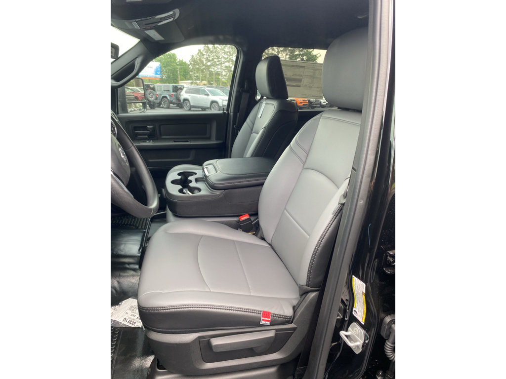New 2026 RAM 3500 Tradesman w/ Chrome Appearance Group A AWD/4WD image 22