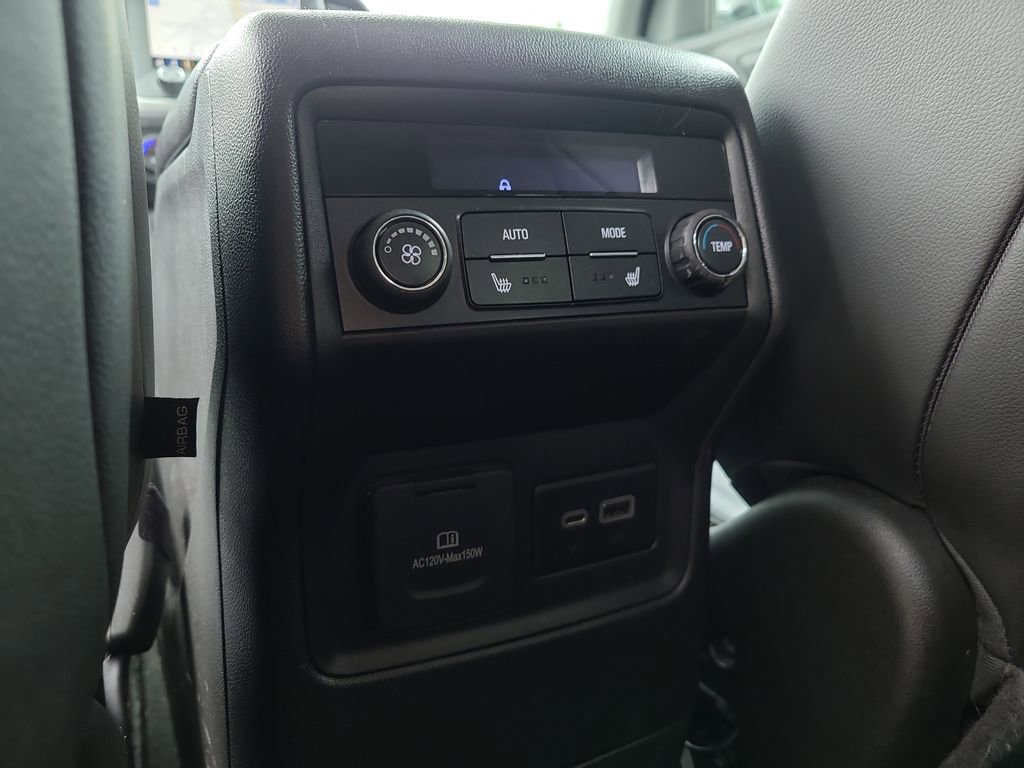 Used 2021 GMC Acadia SLT w/ Preferred Package FWD image 13