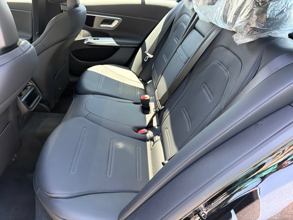 New 2026 Mercedes-Benz E 53 AMG e 4MATIC Sedan image 30