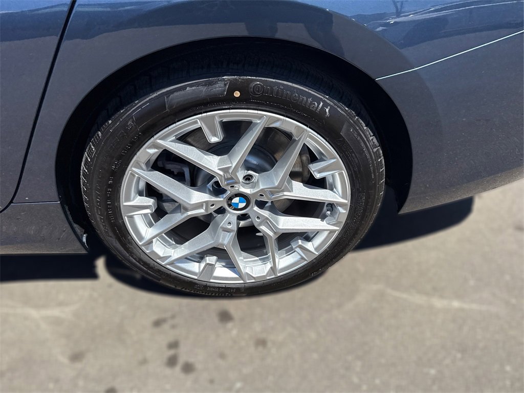 New 2025 BMW 330i Sedan w/ Convenience Package image 14