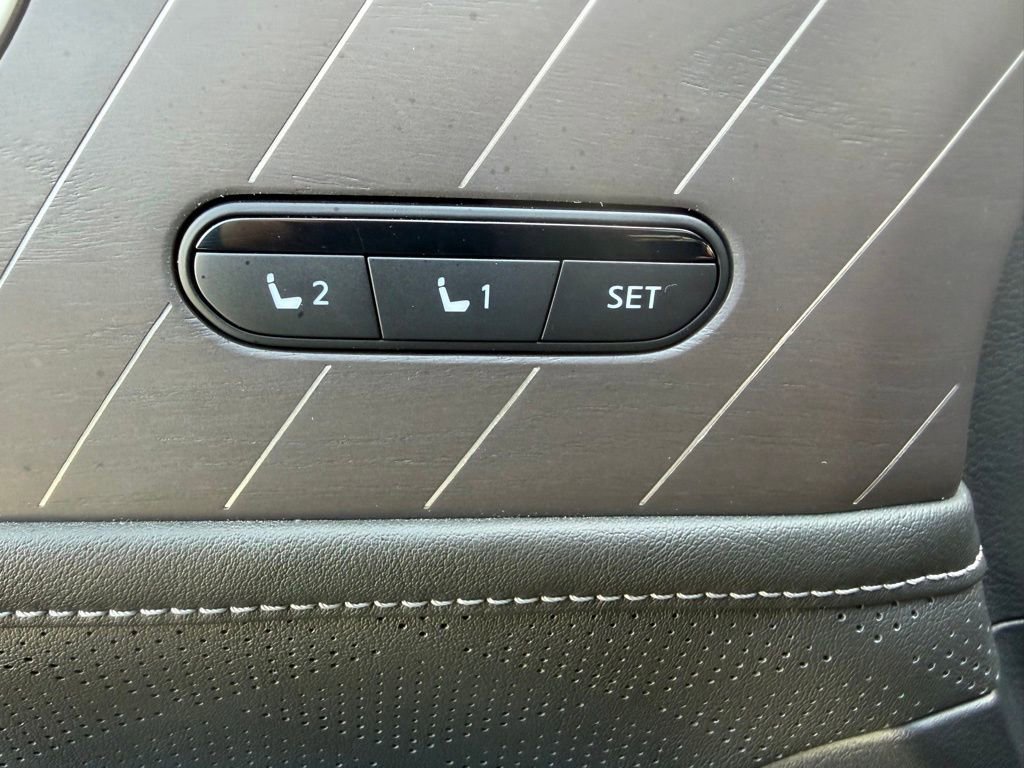 Used 2025 INFINITI QX80 Autograph image 25