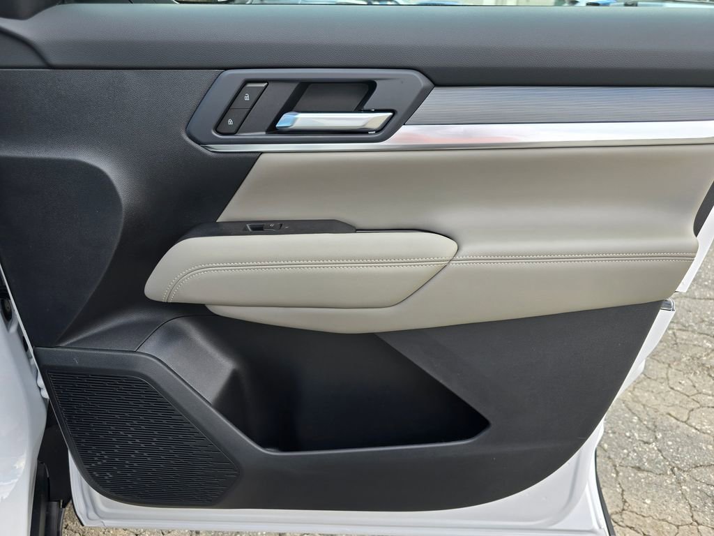 New 2026 GMC Terrain Elevation w/ Elevation Premium Package image 36