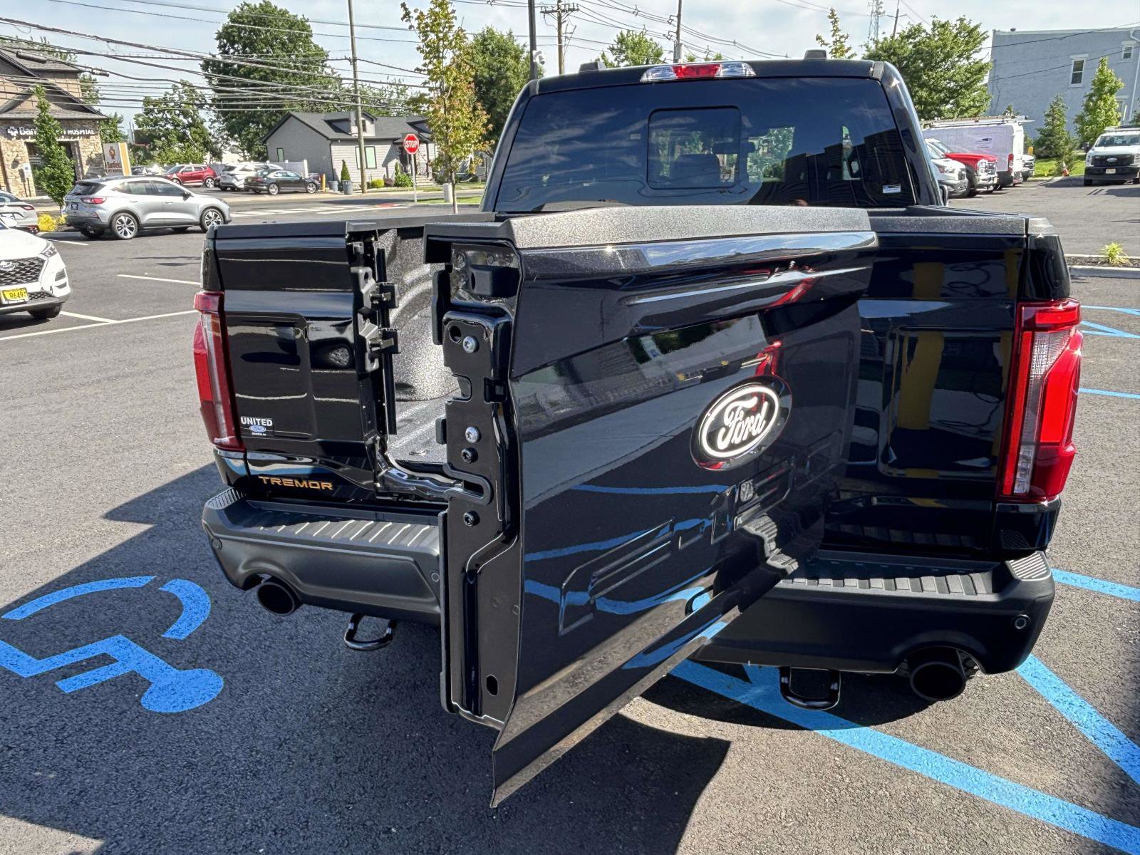 New 2026 Ford F150 Tremor w/ Equipment Group 402A High AWD/4WD image 11