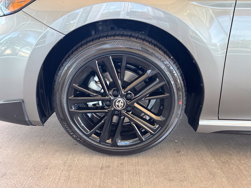 New 2026 Toyota Camry SE FWD image 9
