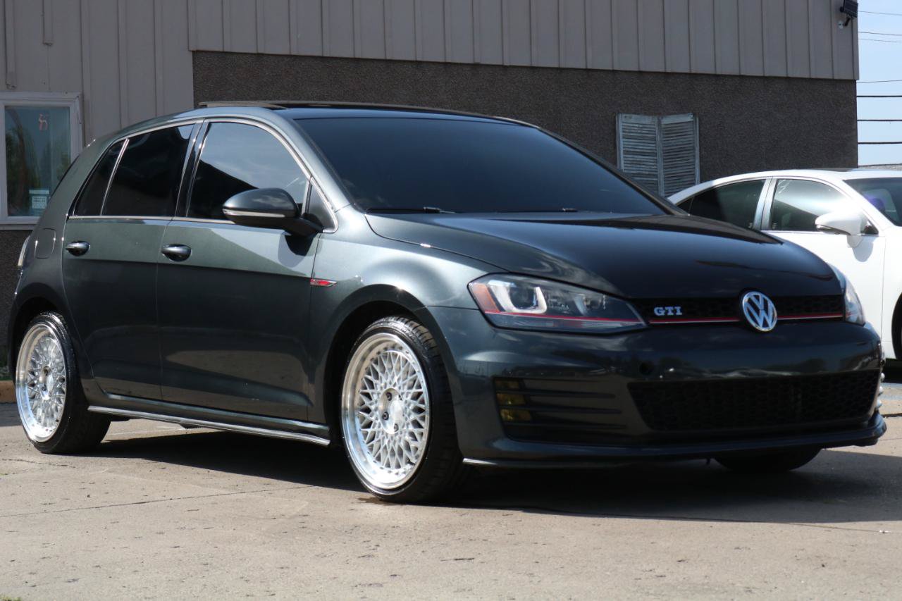 Used 2015 Volkswagen GTI SE w/ Lighting Package (SEL) FWD image 5