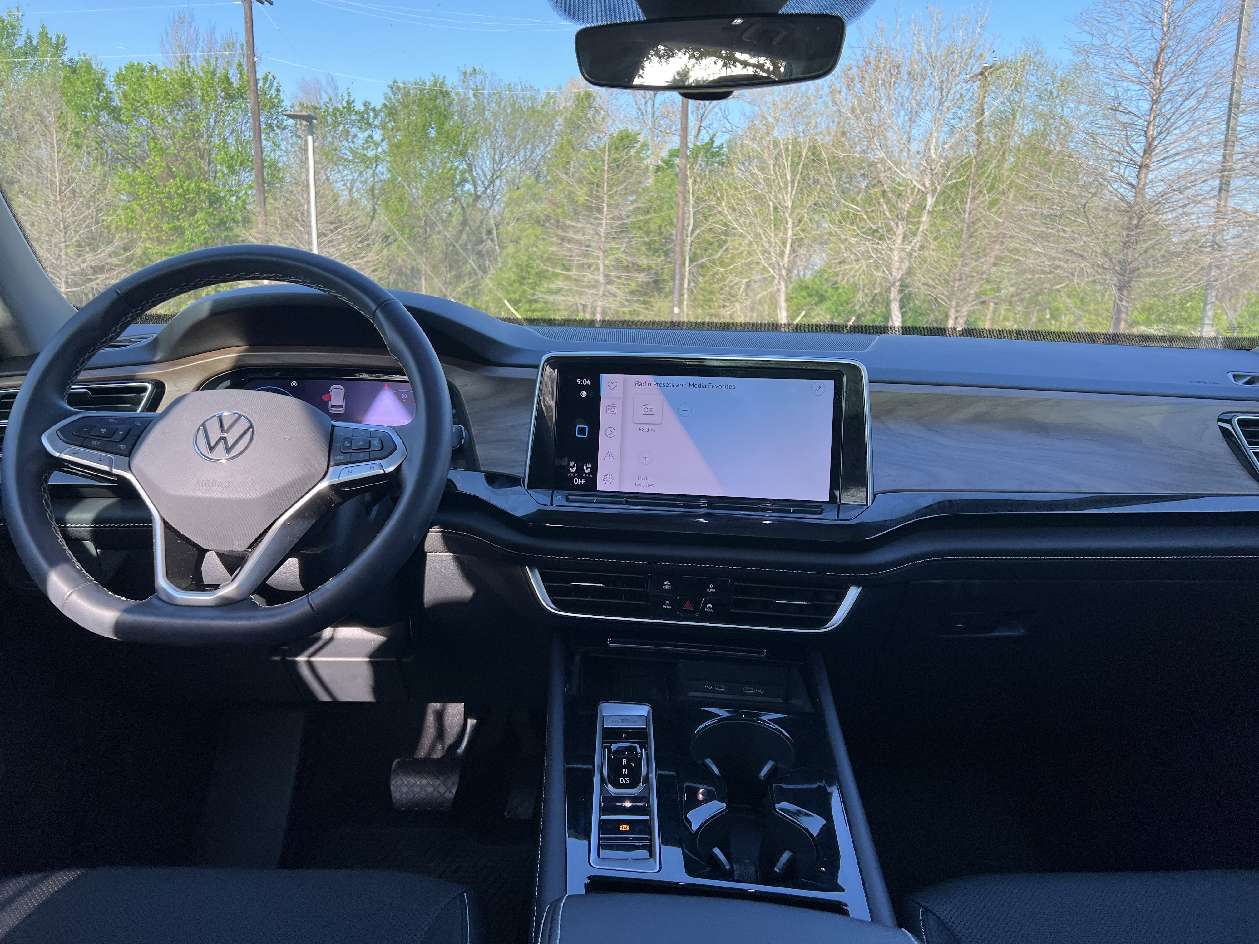 Certified 2025 Volkswagen Atlas SE w/ Panoramic Sunroof Package FWD image 27