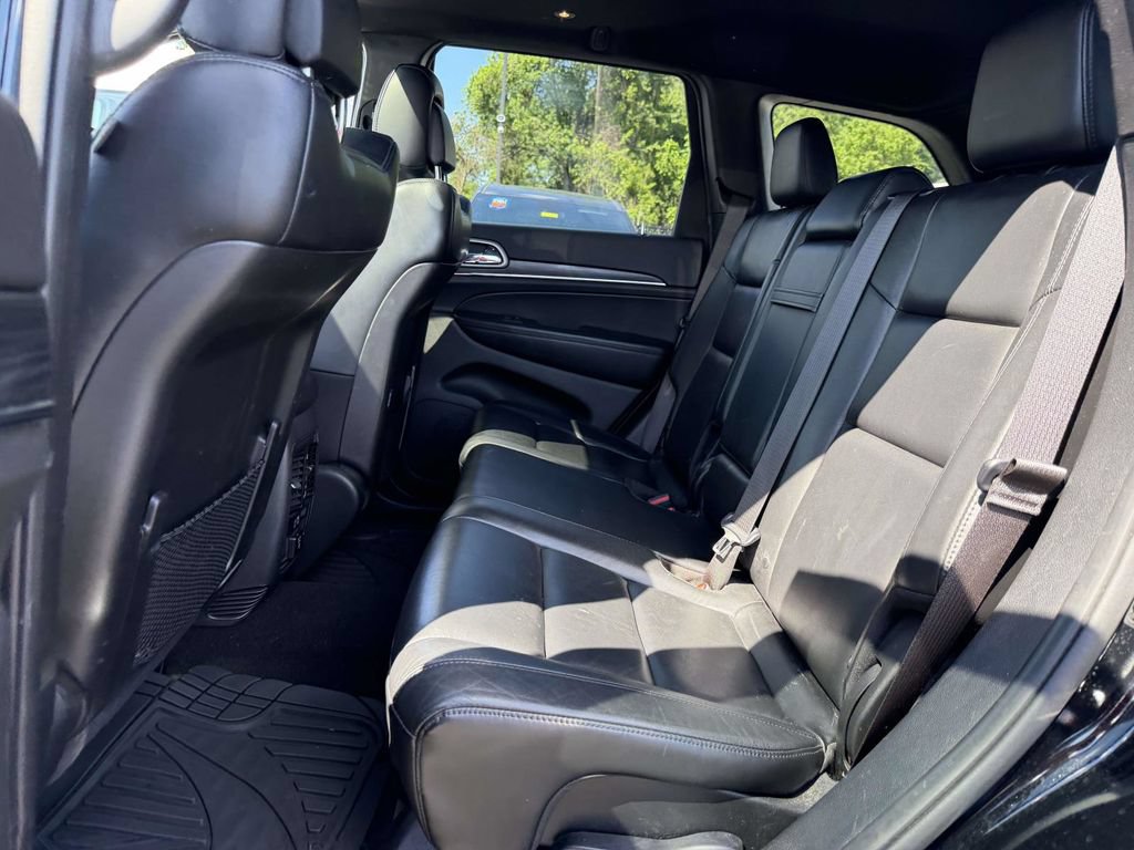 Used 2020 Jeep Grand Cherokee Limited AWD/4WD image 20