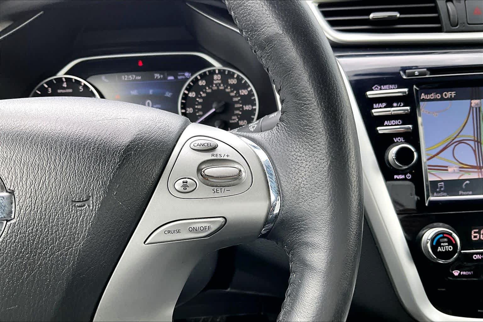 Used 2018 Nissan Murano SL w/ Midnight Edition Package FWD image 24