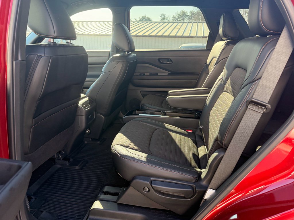 Certified 2023 Nissan Pathfinder Rock Creek image 7