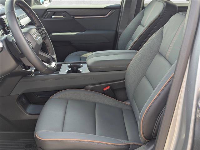 Certified 2025 GMC Acadia AT4 w/ Luxury Package AWD/4WD image 15