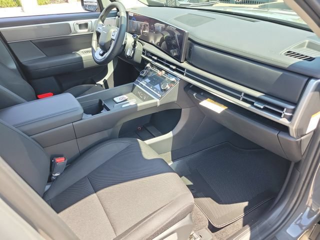 New 2026 Hyundai Santa Fe SE FWD image 19