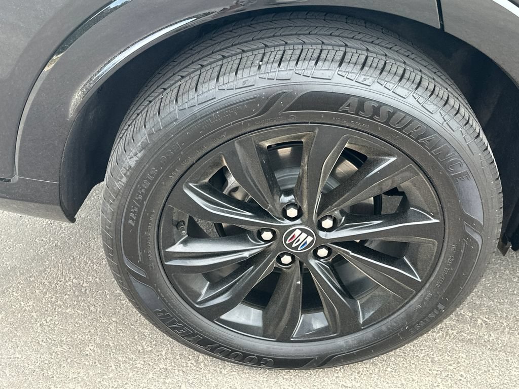 Used 2025 Buick Envista Sport Touring FWD image 17