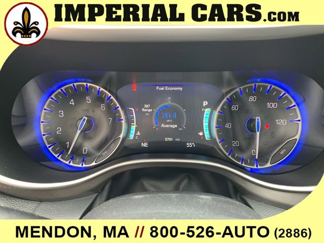 New 2026 Chrysler Pacifica Select FWD image 20