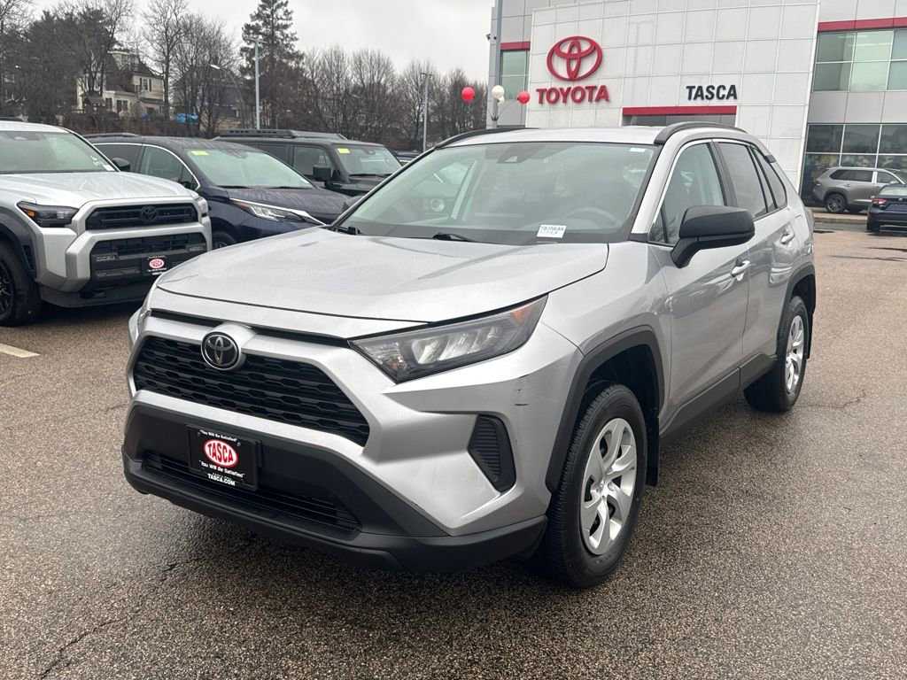 Used 2019 Toyota RAV4 LE w/ All Weather Liner Package image 3