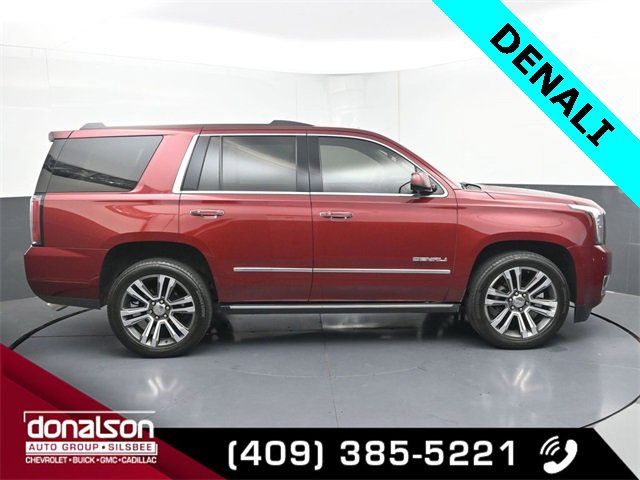 Used 2019 GMC Yukon Denali w/ Denali Ultimate Package image 2