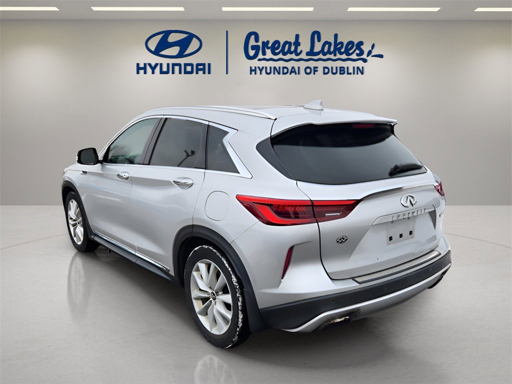 Used 2019 INFINITI QX50 Essential w/ Premium Heat Package image 3