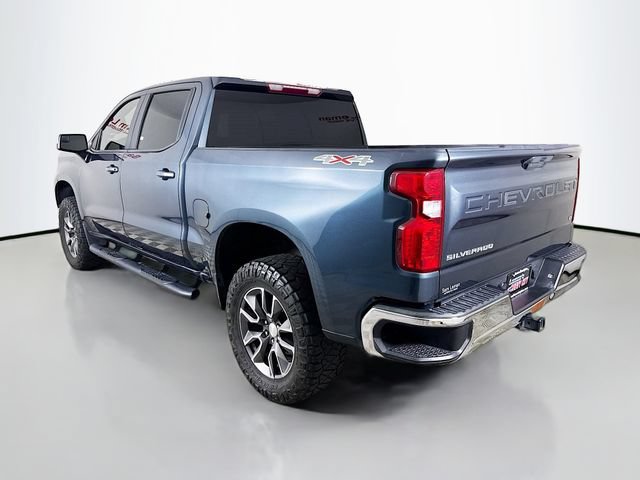 Used 2021 Chevrolet Silverado 1500 LT w/ Bed Protection Package AWD/4WD image 5