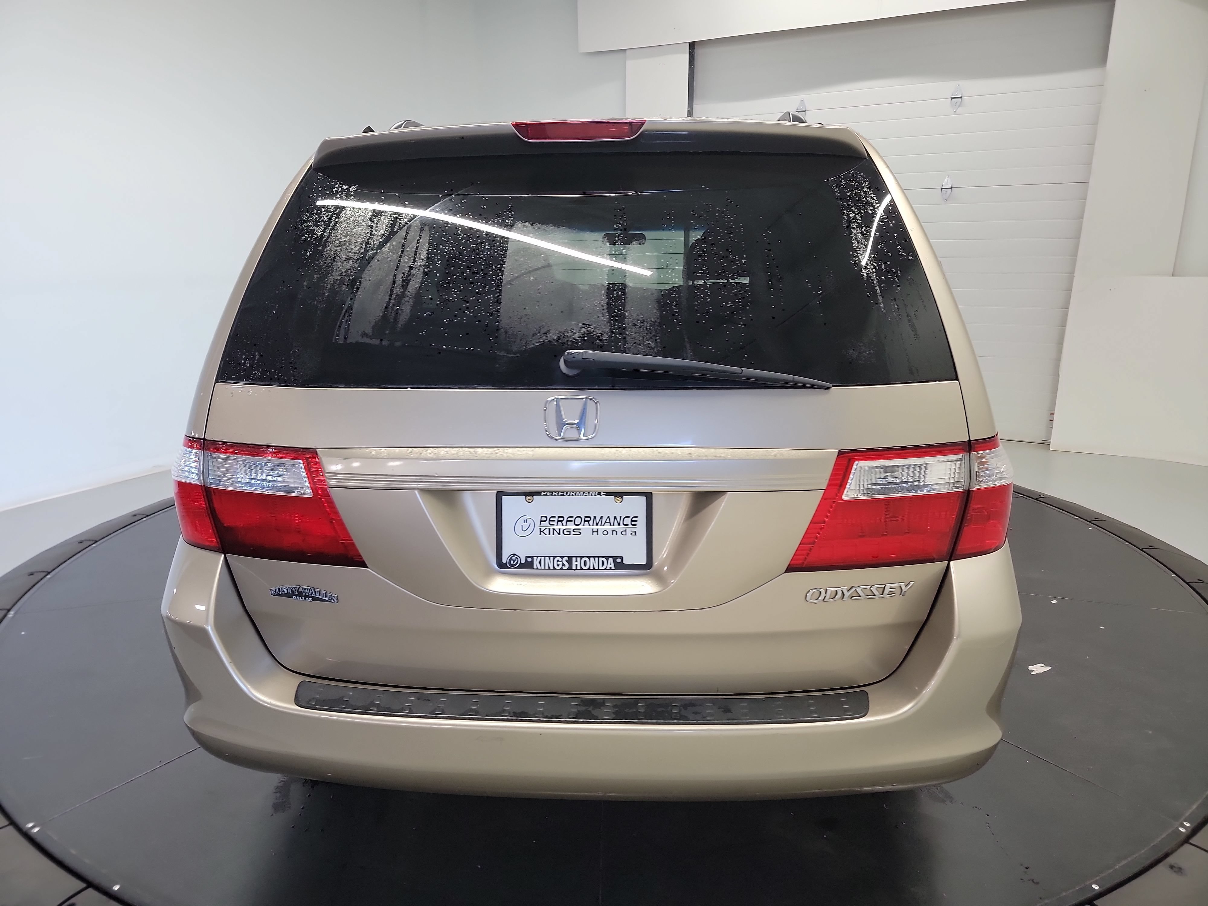 Used 2005 Honda Odyssey EX-L image 8