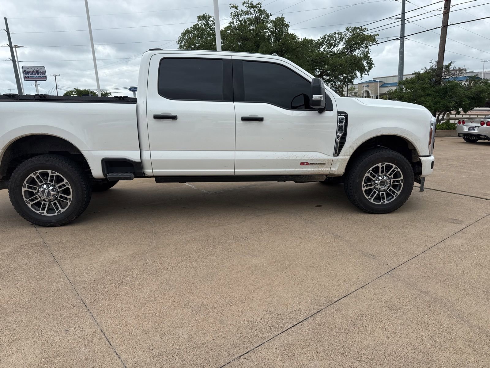 Used 2026 Ford F250 Platinum w/ Platinum Plus Package AWD/4WD image 6