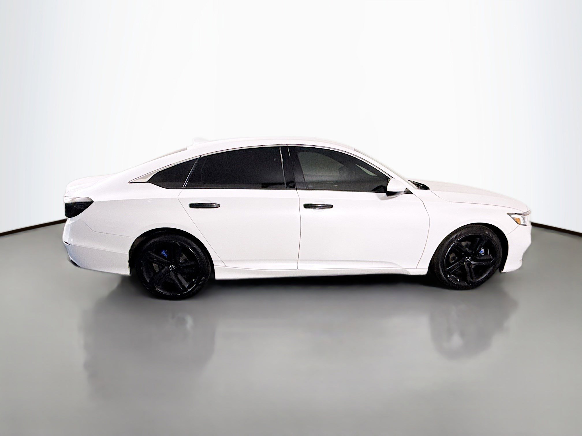 Used 2020 Honda Accord Sport image 11