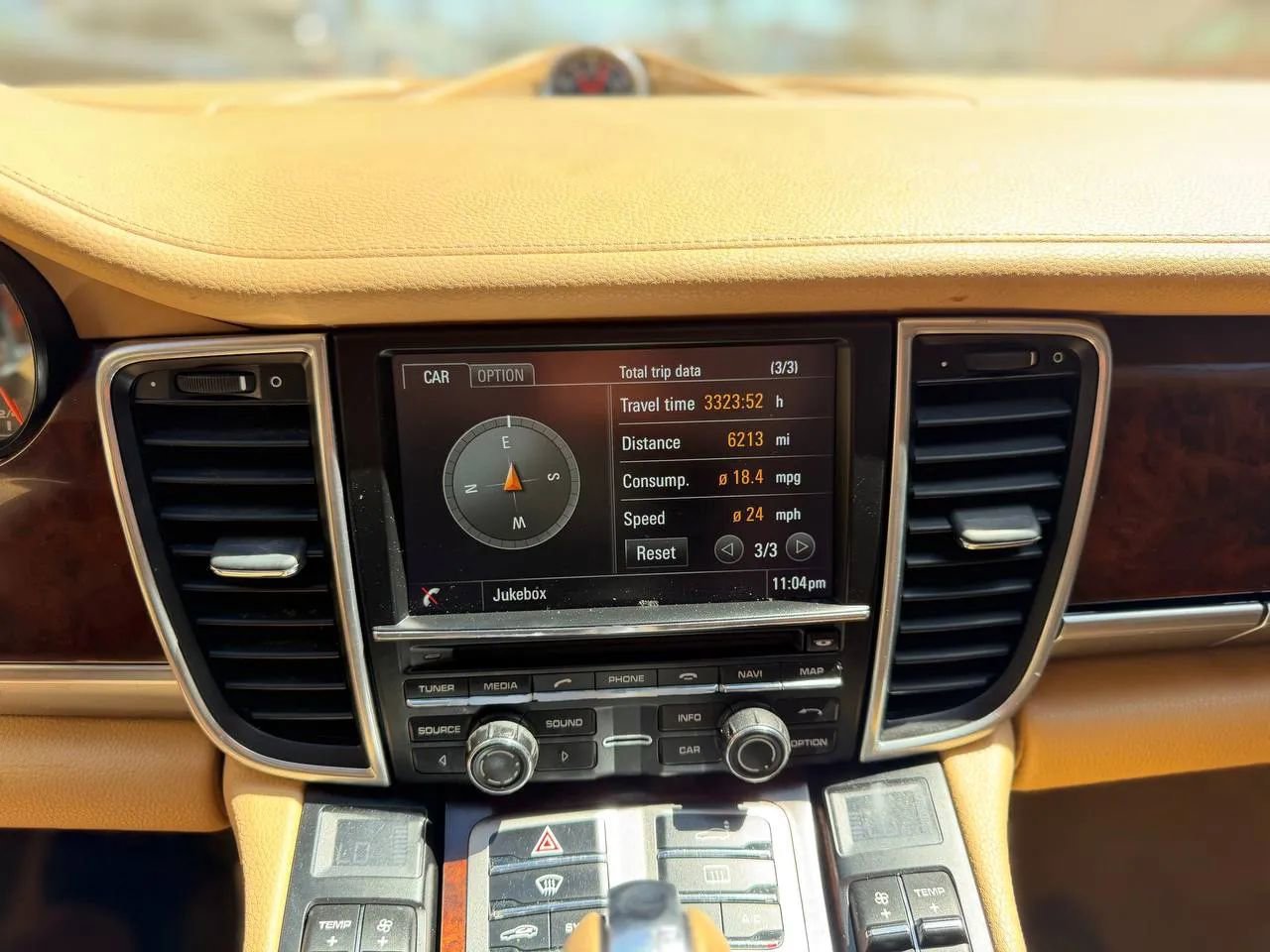 Used 2014 Porsche Panamera image 47