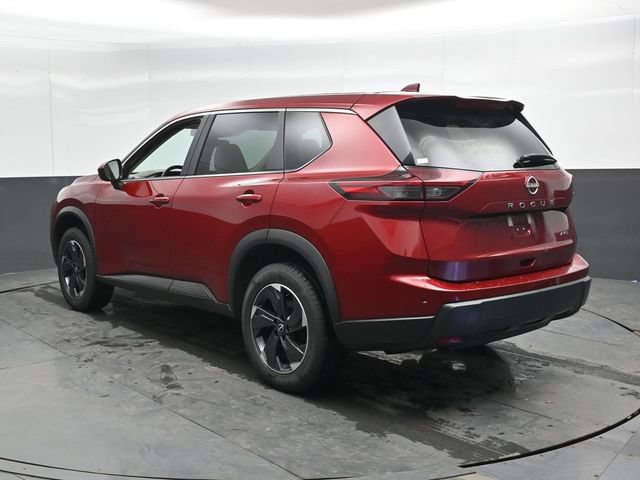 Used 2025 Nissan Rogue SV AWD/4WD image 12