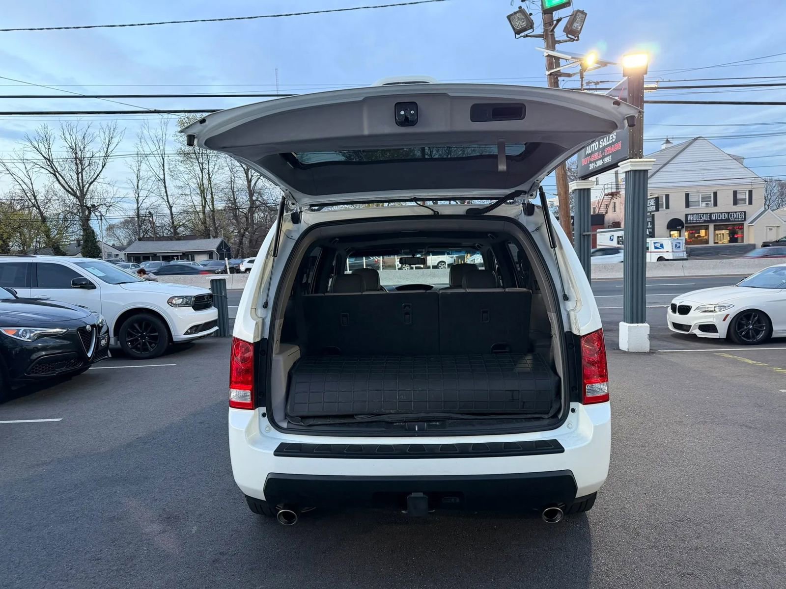 Used 2010 Honda Pilot EX-L image 18