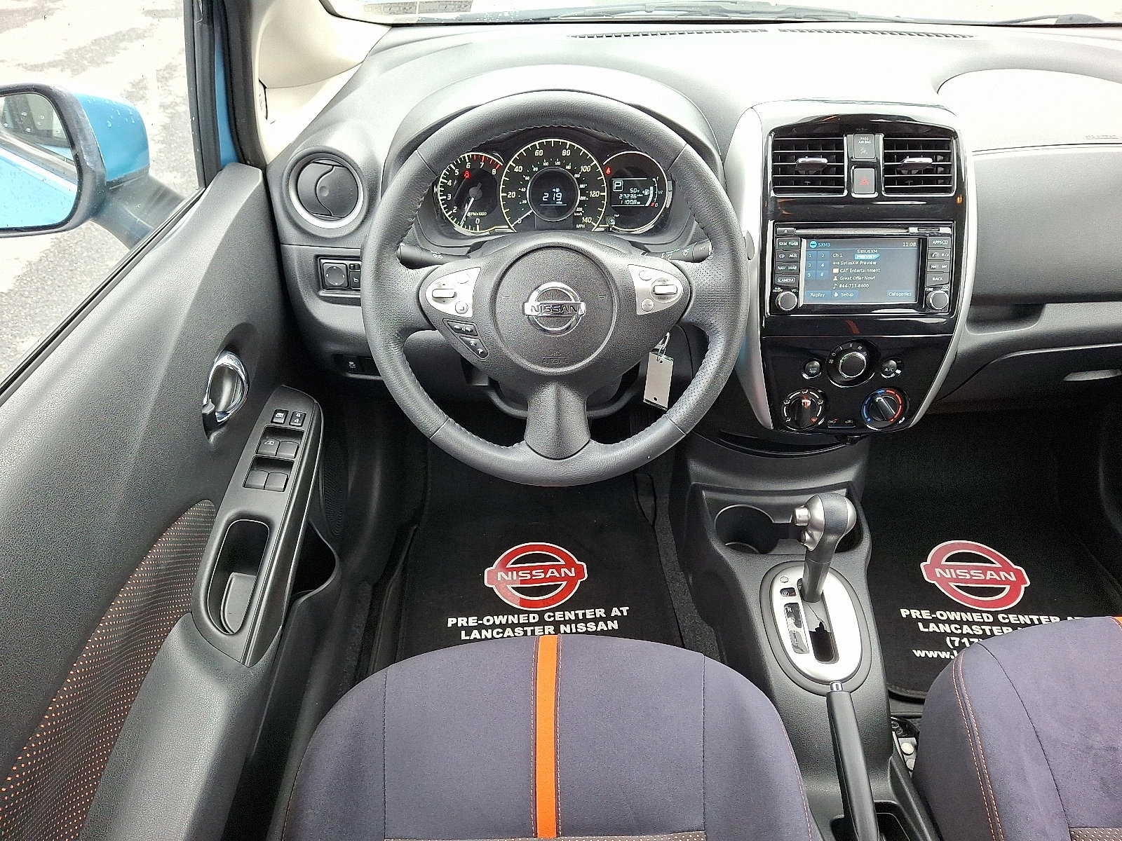 Used 2015 Nissan Versa Note SR w/ SR Tech Package image 13