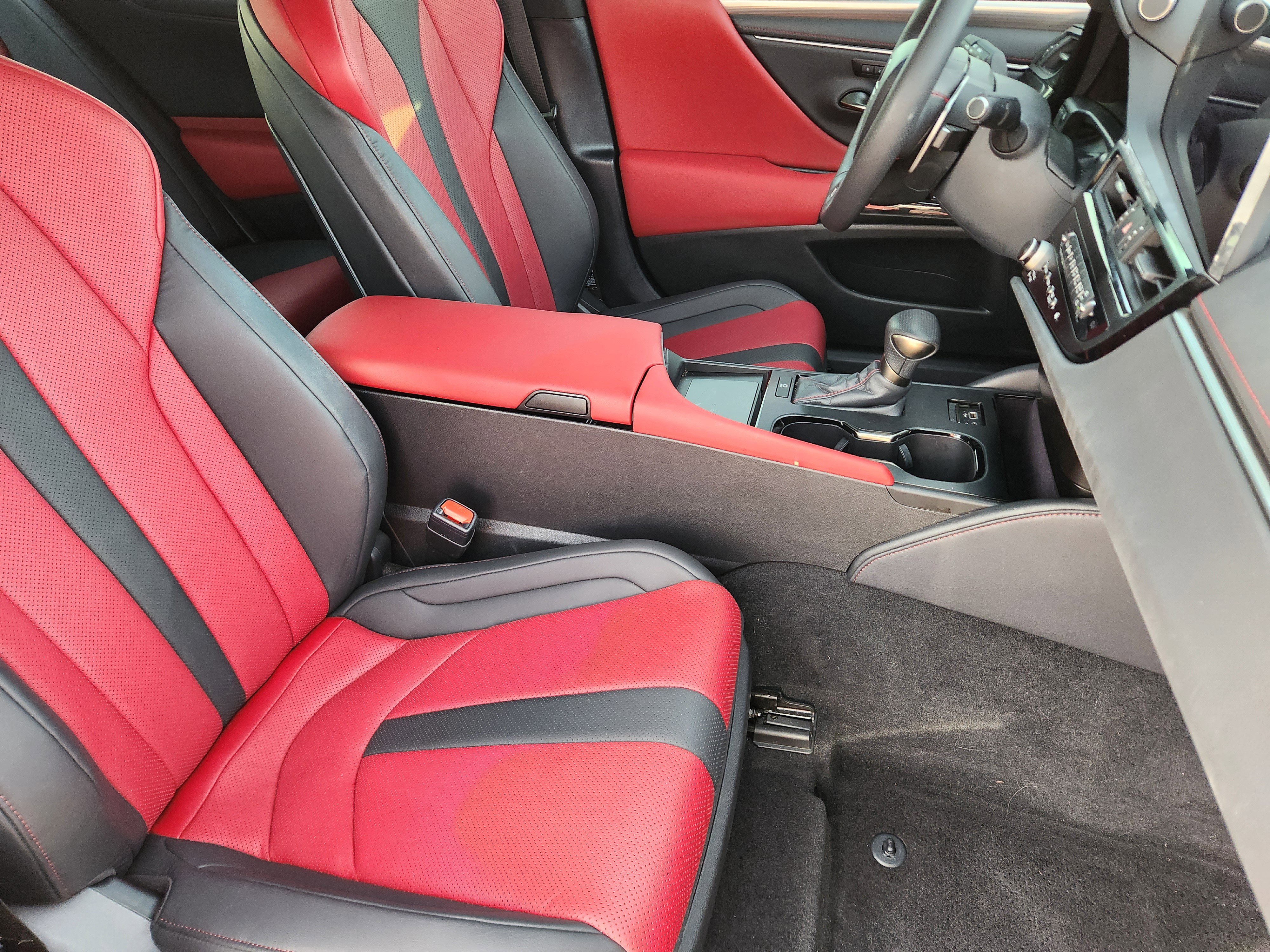 Used 2023 Lexus ES 350 F Sport w/ Accessory Package (Z1) image 16