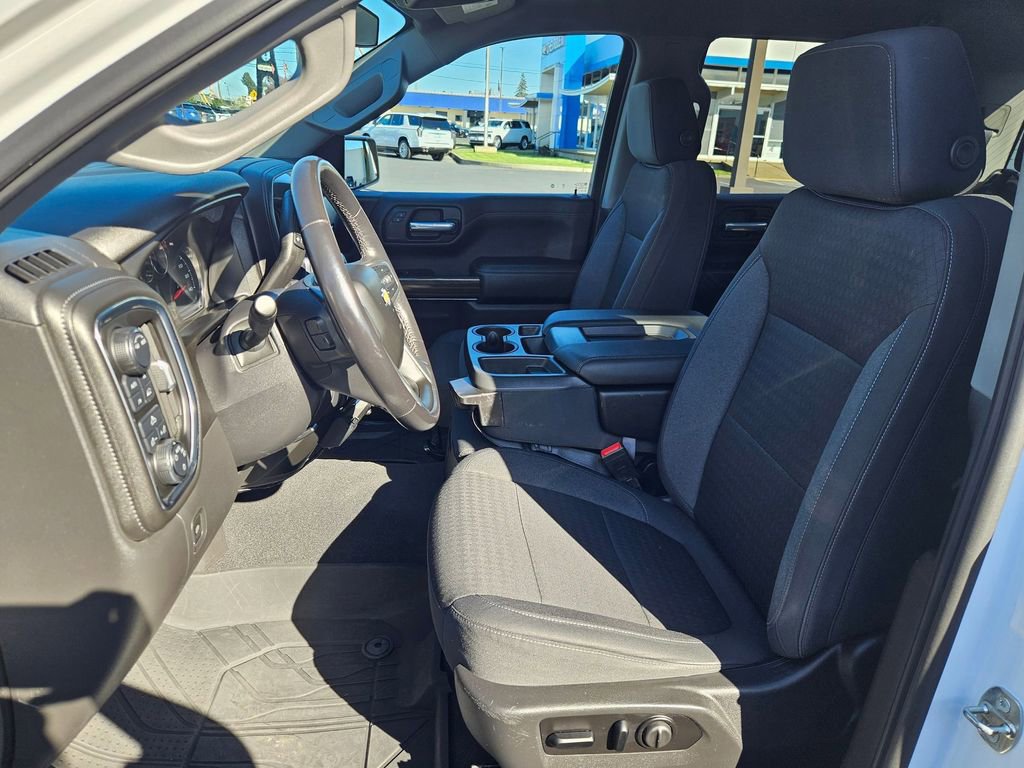Used 2021 Chevrolet Silverado 1500 LT AWD/4WD image 22