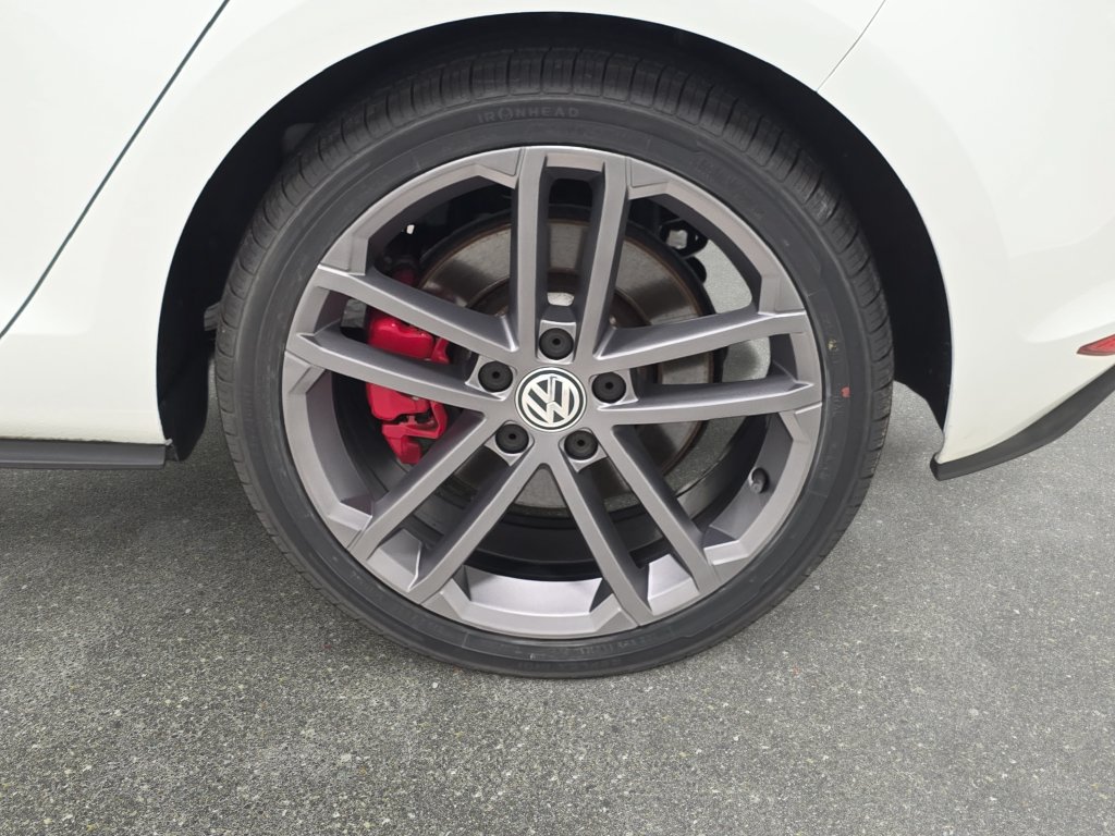 Used 2017 Volkswagen GTI Sport FWD image 30