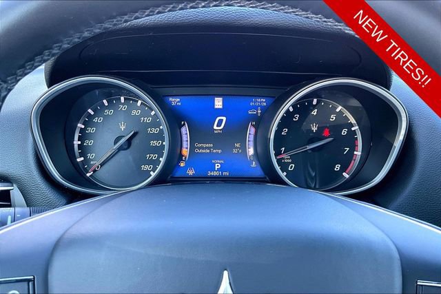 Used 2019 Maserati Levante image 22