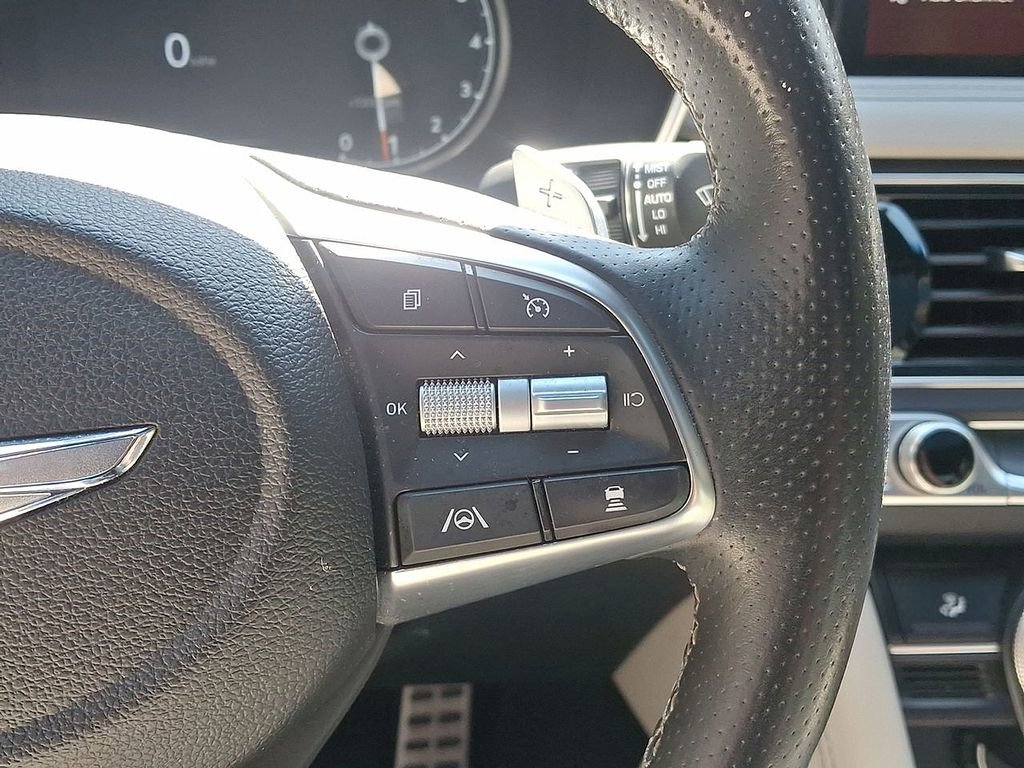 Used 2023 Genesis G70 2.0T w/ Sport Prestige Package image 18