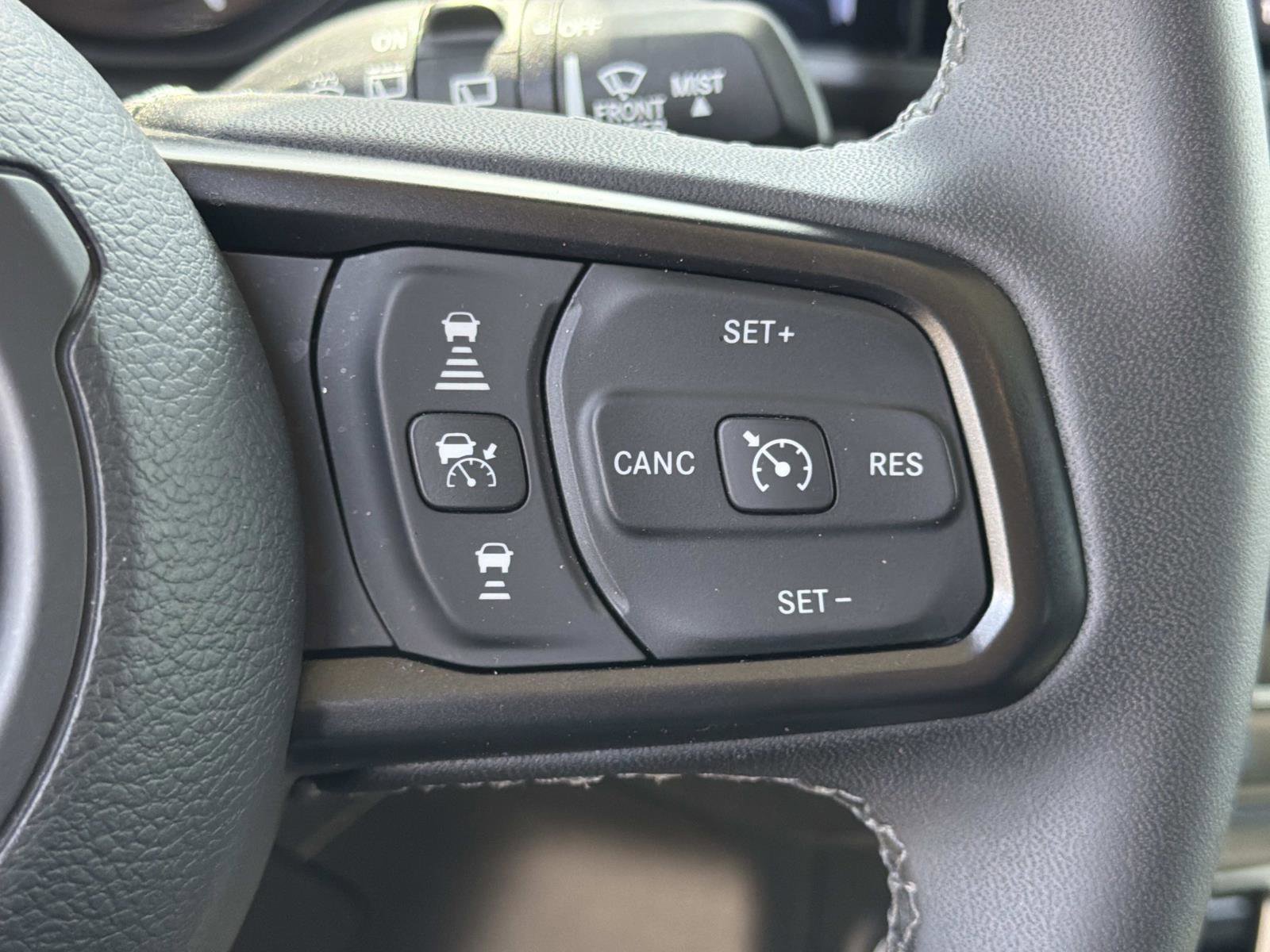 Used 2025 Jeep Wrangler Unlimited Sport S 4xe AWD/4WD image 9