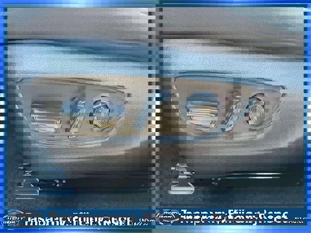 Used 2024 Toyota RAV4 XLE image 18