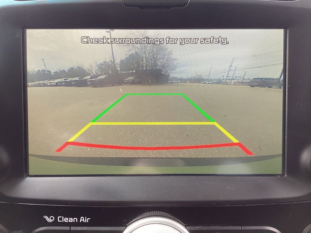 Used 2015 Kia Soul + w/ Primo Package FWD image 23