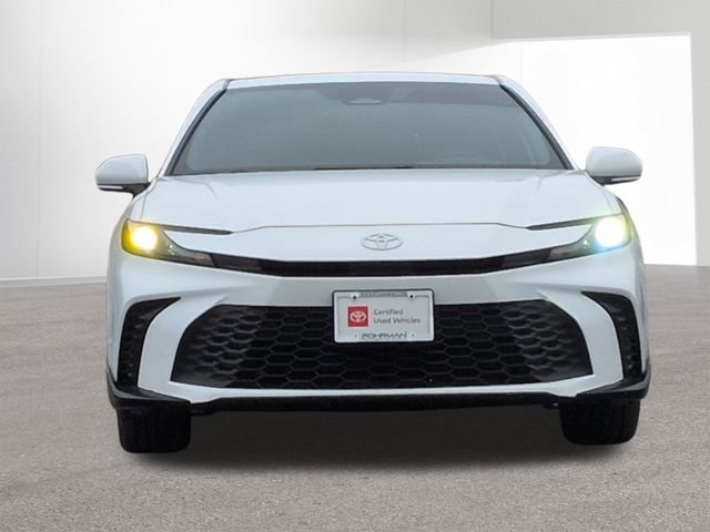 Certified 2025 Toyota Camry SE image 2