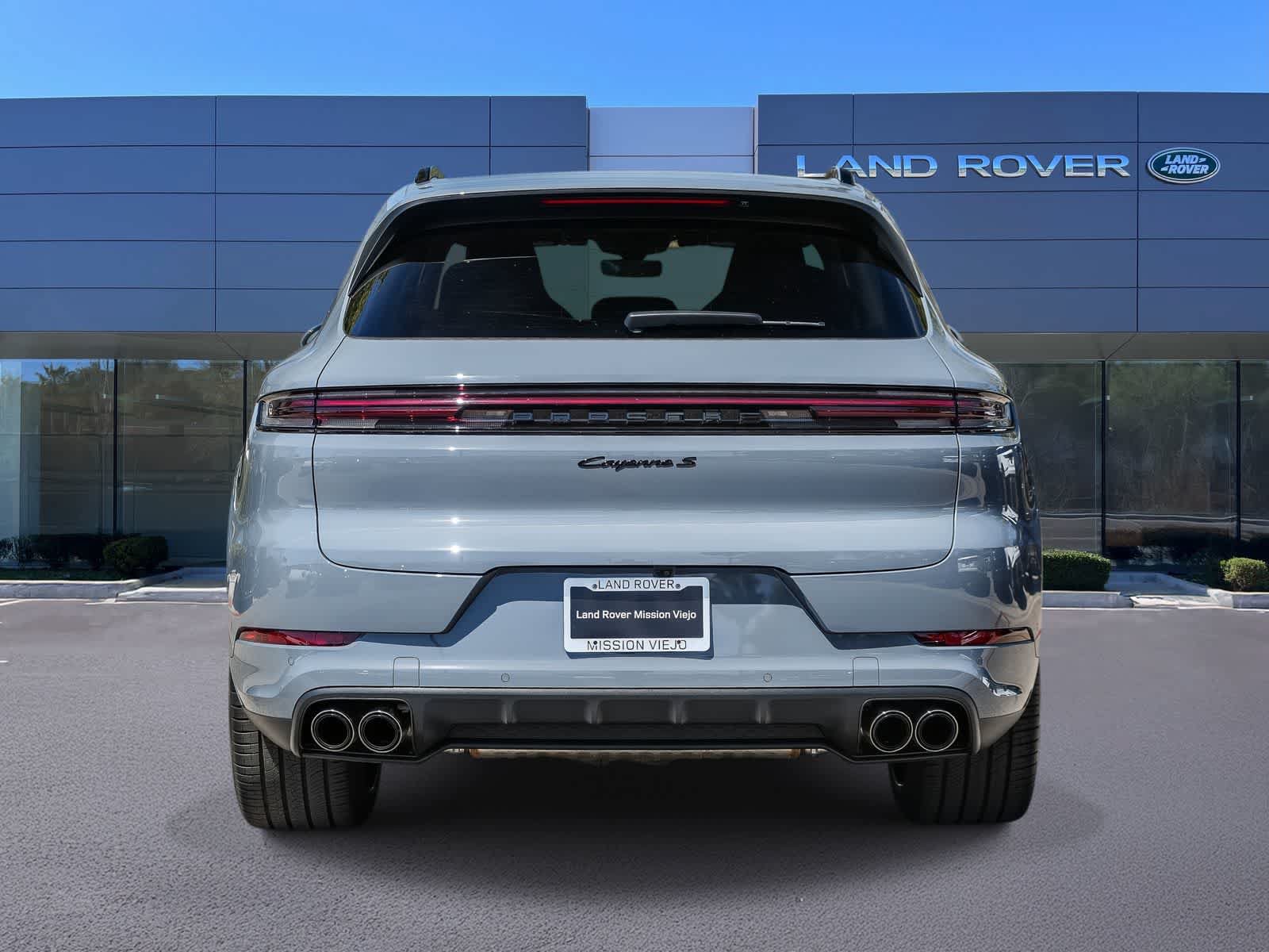 Used 2026 Porsche Cayenne S AWD/4WD image 5