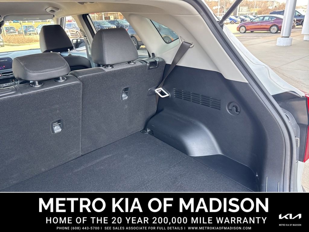 Used 2024 Kia Seltos X-Line AWD/4WD image 29