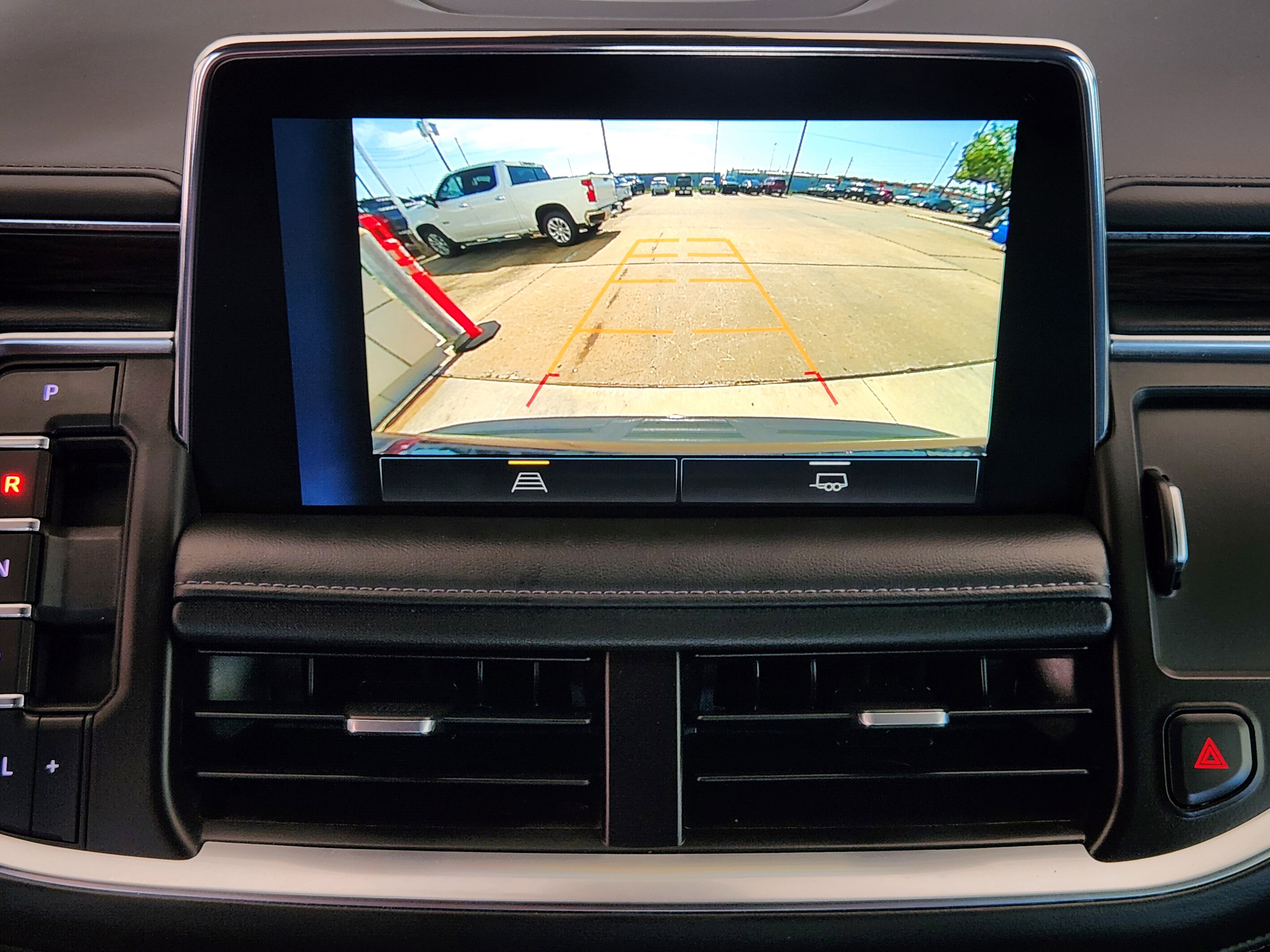 Used 2022 Chevrolet Tahoe Z71 AWD/4WD image 18