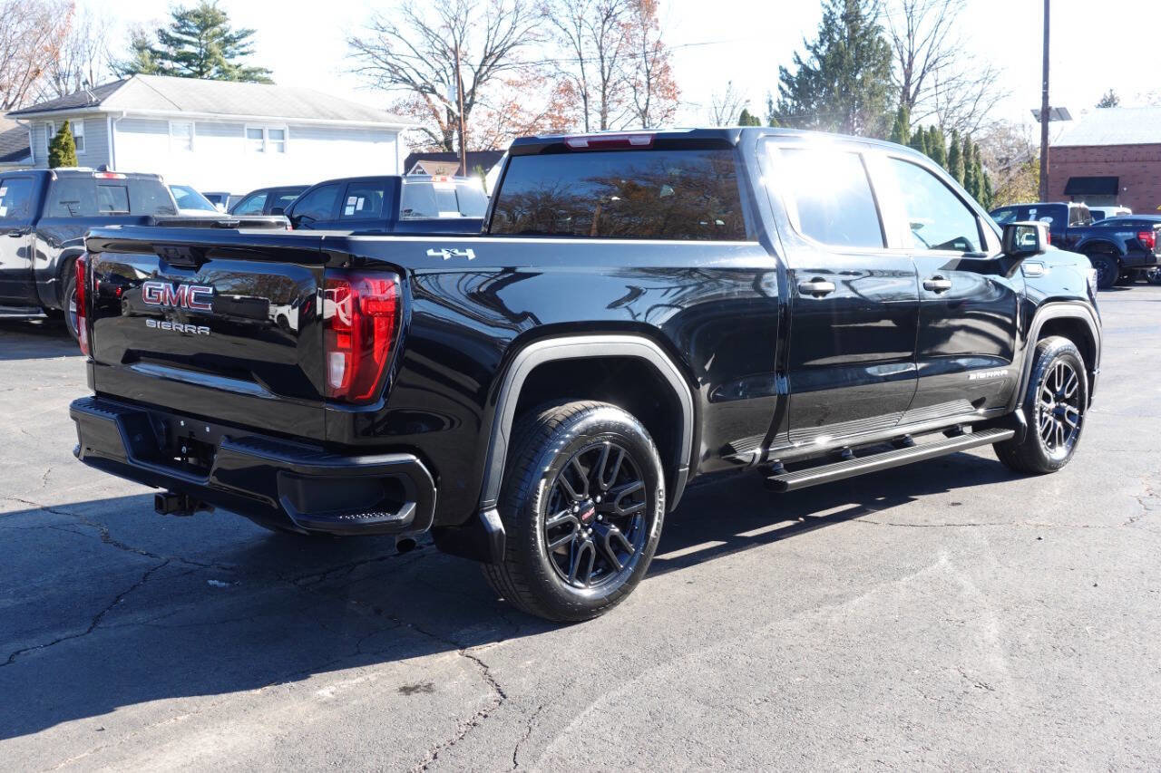 Used 2023 GMC Sierra 1500 Pro w/ Graphite Edition image 3