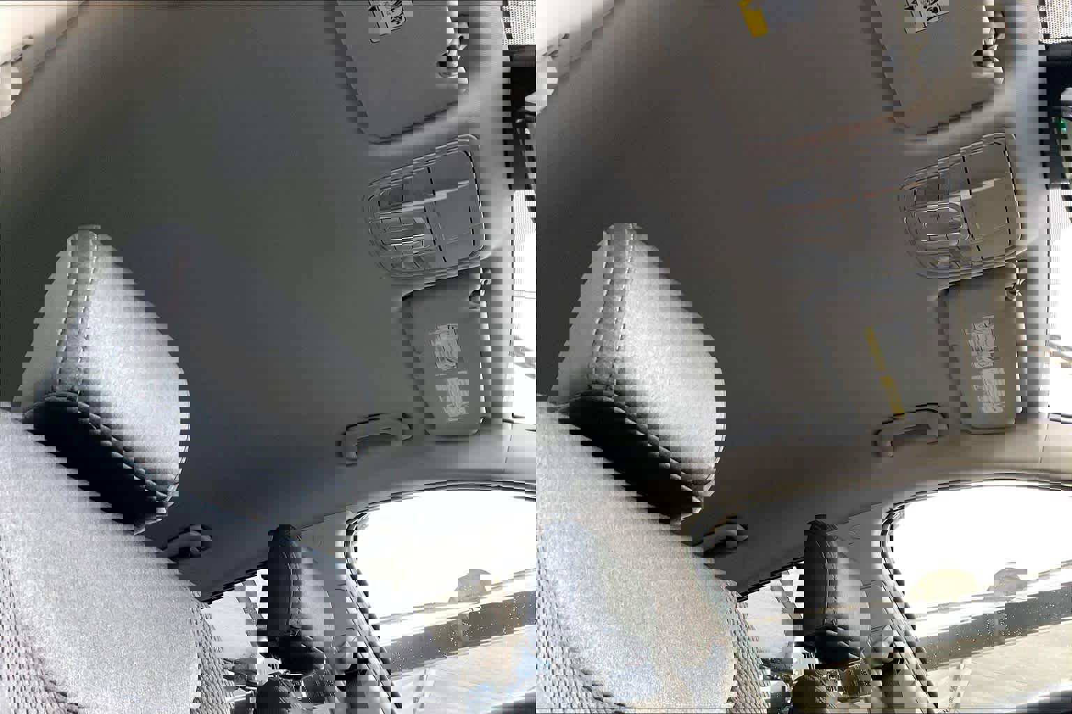 Used 2020 Hyundai Santa Fe SEL w/ Convenience Package image 11